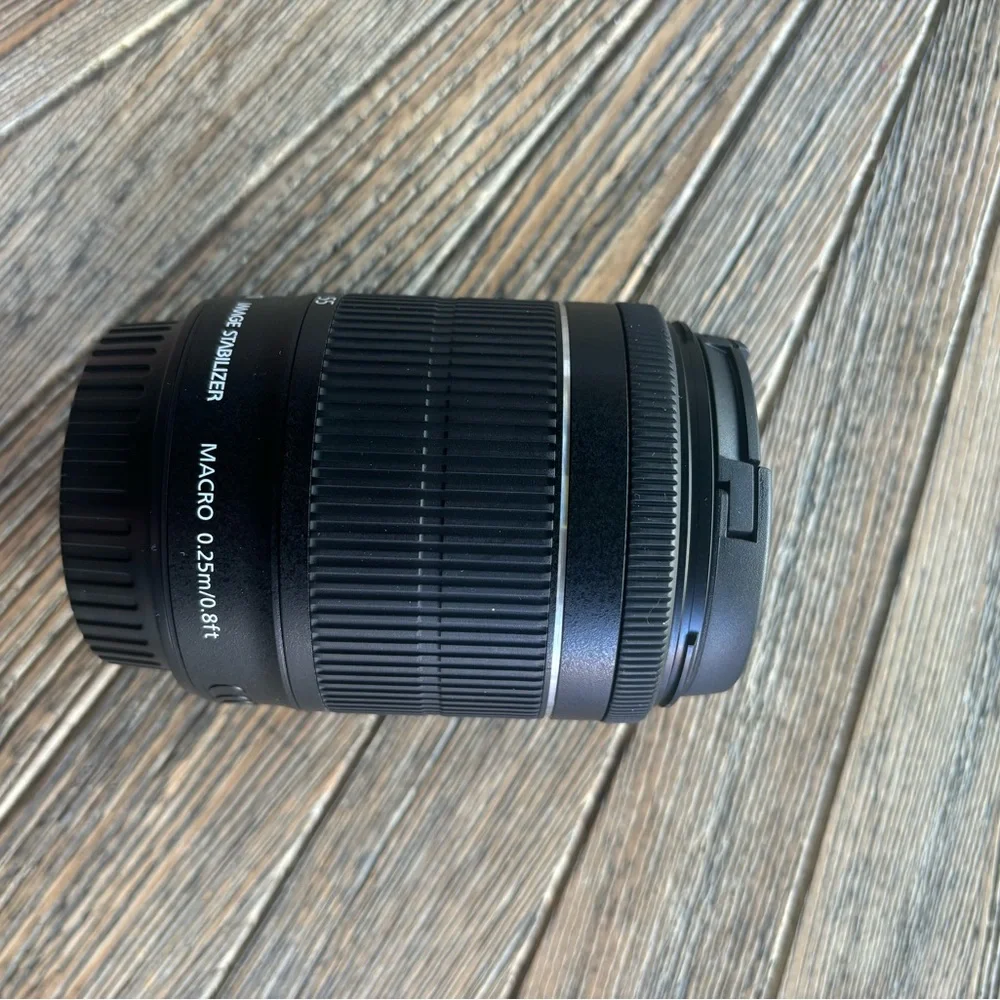 Canon Black Camera Lens 18-55mm